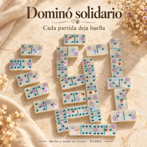 Dominó solidario de resina · Hecho a mano con huellitas
